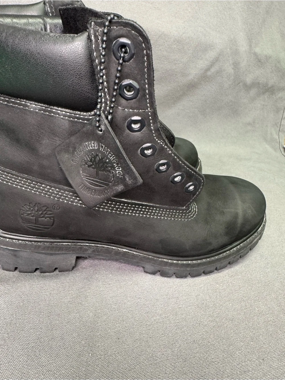 Timberland Premium 6 inch Waterproof Mens boot style#10073 Black Nubuck Size 8.5